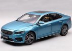 1:18 Scale White / Blue Diecast 2021 Geely Preface Model
