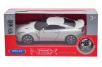 White 1:36 Scale Welly Diecast Nissan GT-R Toy