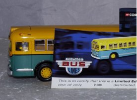 1:50 Scale GM4509 Yellow-Green Corgi Bus Model