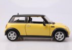 1:18 Scale MaiSto Yellow / Red Diecast Mini Cooper Model