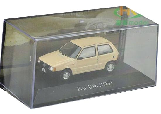 Fiat Uno beige Blister 1:43 Altaya Modellauto 