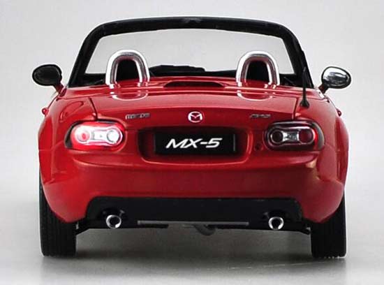 Mazda MX-5 Convertible 1:43 Scale Model Car Diecast Gift Toy Collection Kids Red