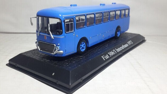 Fiat 306/3 Interurbano Bus Fertigmodell aus Die-Cast Metall in Vitrine 1:72 