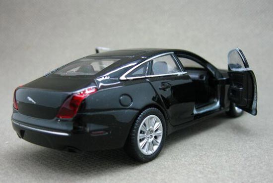 Details about   1:36 Jaguar XJ6 Model Car Alloy Diecast Collection Kids Toy Vehicle Black new 