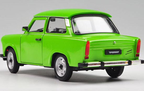 WELLY TRABANT 601 GREEN 1:34 DIE CAST METAL MODEL NEW IN BOX 