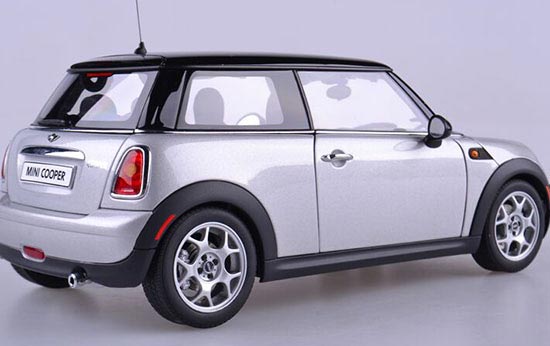 autoart mini cooper 1 18