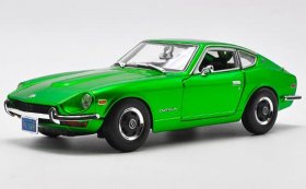 Green 1:18 Scale Maisto Diecast 1971 Datsun 240Z Model