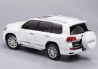 Black / White 1:18 Scale Diecast Toyota Land Cruiser LC200 Model