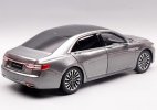 1:18 Scale Diecast 2017 Lincoln Continental Car Model