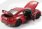 1:24 Black / White / Red Diecast Nissan GT-R Model