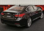 1:18 Scale Black / Silver Diecast Hyundai Genesis Car Model