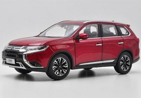 Red / White 1:18 Scale Diecast 2019 Mitsubishi Outlander Model