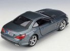 Black / Wine Red 1:24 Scale Bburago MERCEDES-BENZ SL500