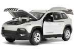 Red / Silver / Black 1:32 Kids Diecast Jeep Cherokee Toy