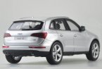 Silver / Black 1:18 Scale KyoSho 2013 Diecast Audi Q5 Model