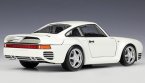 1:24 Scale Welly Red / White Diecast Porsche 959 Model