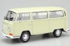 1:24 Scale WELLY Red / White 1972 VW Bus T2 Bus Model