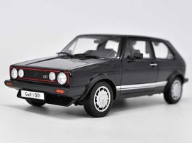 Red / White / Black / Silver 1:18 Welly Diecast VW Golf Model