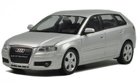 Silver / Red / Blue 1:24 Welly Diecast Audi A3 Sportback Model