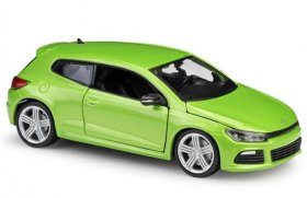 Green 1:24 Scale Bburago Diecast VW Scirocco Model