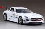 1:24 White MotorMax Diecast Mercedes-Benz SLS AMG GT3 Model