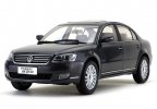 1:18 Scale Brown / Cyan / Gray Diecast VW Passat Model