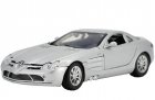 Silver / Black 1:24 MotorMax Diecast Mercedes-Benz SLR Model