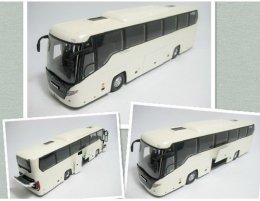 Second-Hand White Die-Cast Tour Bus Model
