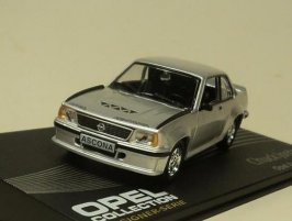 Silver 1:43 IXO Diecast Opel Ascona B 400 Car Model