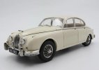 White / Blue 1:18 Scale PARAGON Diecast 1962 Jaguar Mark Model