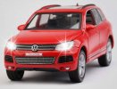 Kids 1:32 Scale Black /Red /White / Blue Diecast VW Touareg Toy