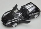 Blue / Black 1:24 MotorMax Diecast Porsche Carrera GT Model