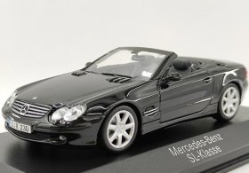 Black 1:43 Scale Diecast Mercedes-Benz SL-Class R230 Model