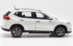 White / Blue 1:18 Scale Diecast 2018 Nissan X-Trail SUV Model