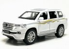 1:32 Scale Kids Diecast Toyota Land Cruiser V8 SUV Toy