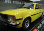 Yellow / Green 1:18 Sunstar Diecast 1975 Opel ASCONA B SR Model