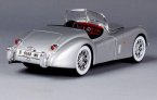 Wine Red / Silver 1:24 Bburago Diecast Jaguar XK120 Model