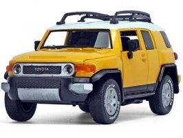Blue / Yellow / Black 1:32 Scale Diecast Toyota FJ Cruiser Toy