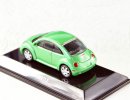 1:64 Scale AUTOart Green Diecast VW New Beetle Model