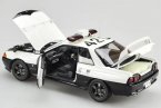 1:18 Scale White Kanagawa Police Diecast Nissan GTR 32 Model