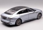 1:18 Scale Blue Diecast 2022 Lincoln Zephyr Car Model