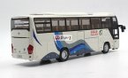 White 1:42 Scale Die-Cast YuTong LongTeng Coach Model