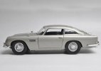 1:18 Scale Champagne Hotwheels Diecast Aston Martin DB5 Model