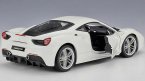 White / Red 1:18 Scale Bburago Diecast Ferrari 488 GTB Model