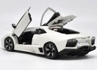 White / Gray 1:18 Scale Diecast Lamborghini Reventon Model