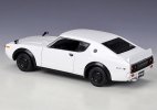 White 1:24 Maisto Diecast 1973 Nissan Skyline 2000 GT-R Model