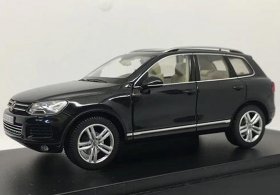 1:43 Scale Black Diecast 2011 VW Touareg Model