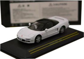 White / Red 1:43 Scale Diecast 1990 Honda NSX Model