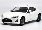 1:18 Scale Orange / White Diecast Toyota GT 86 Model