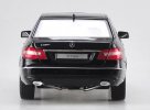 1:18 Scale Black Maisto Diecast Mercedes-Benz E300L Model